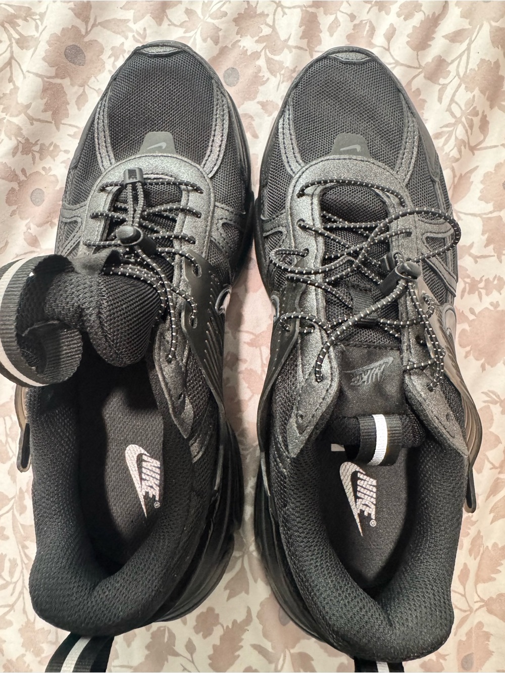 Nike Air Max Plus Black Sneakers women